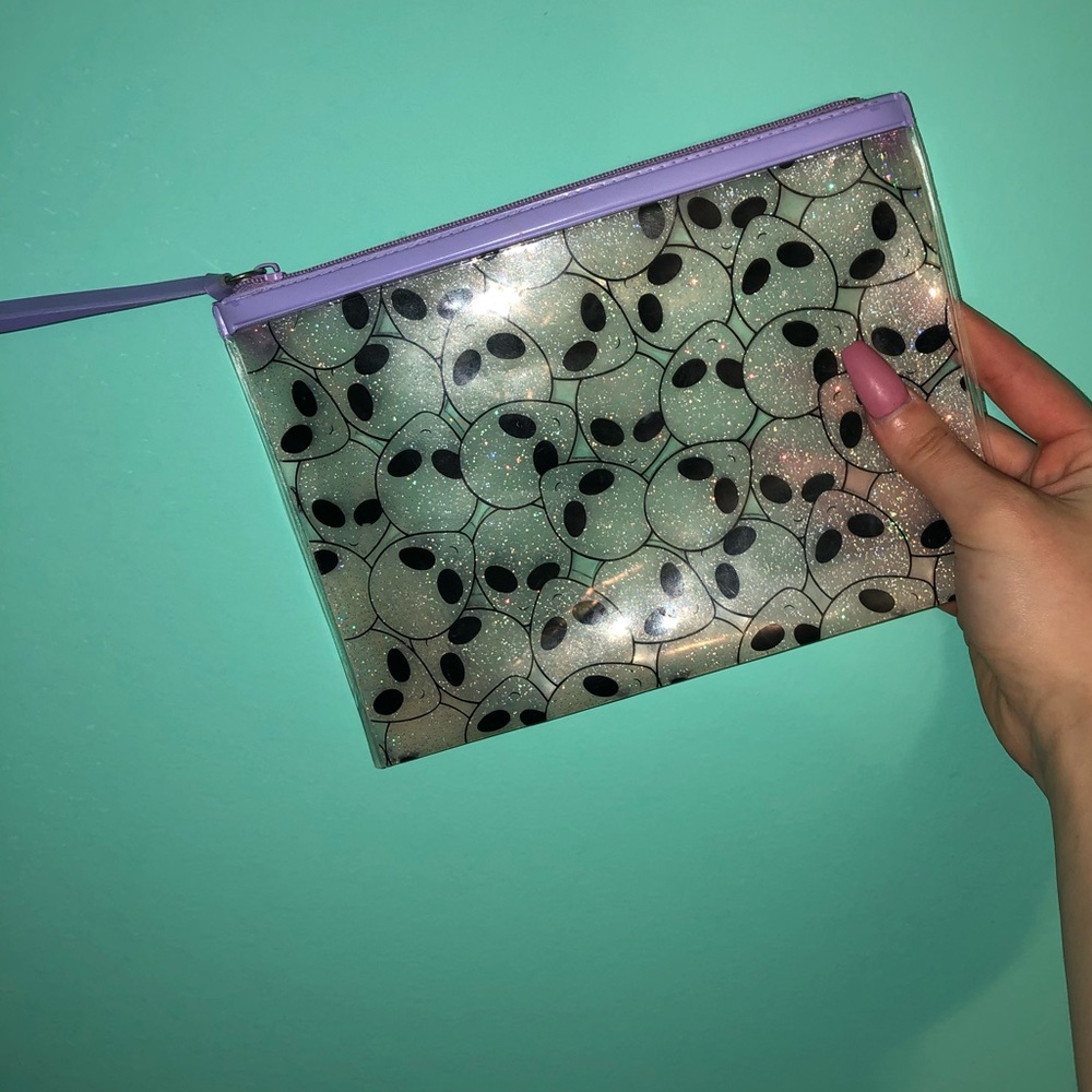 Makeup bag